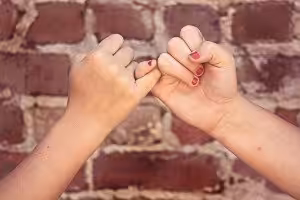 חברות אהבה שבועה והבטחה