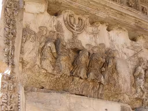 בני ישראל סוחבים את המנורה